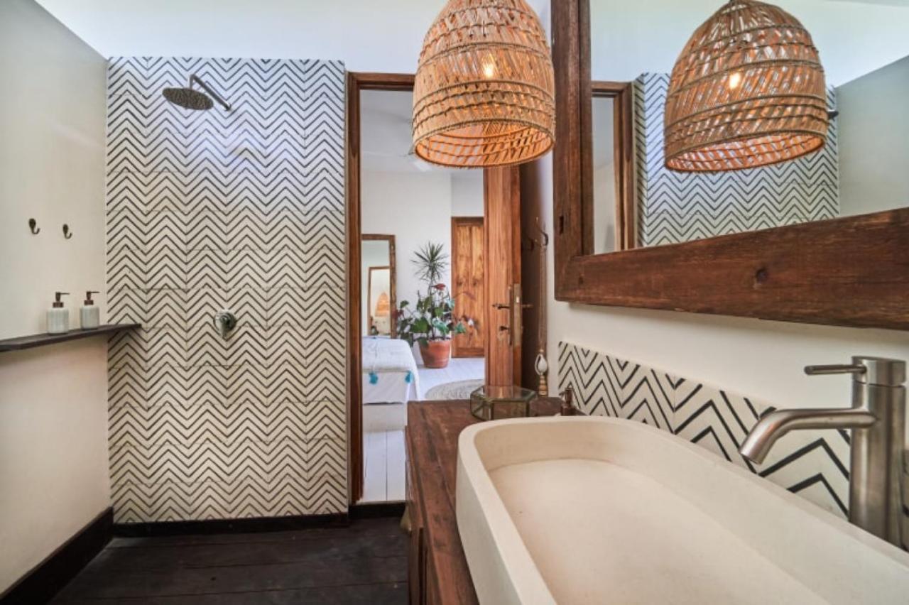 Villa Yogi Surf 3 Canggu Luaran gambar