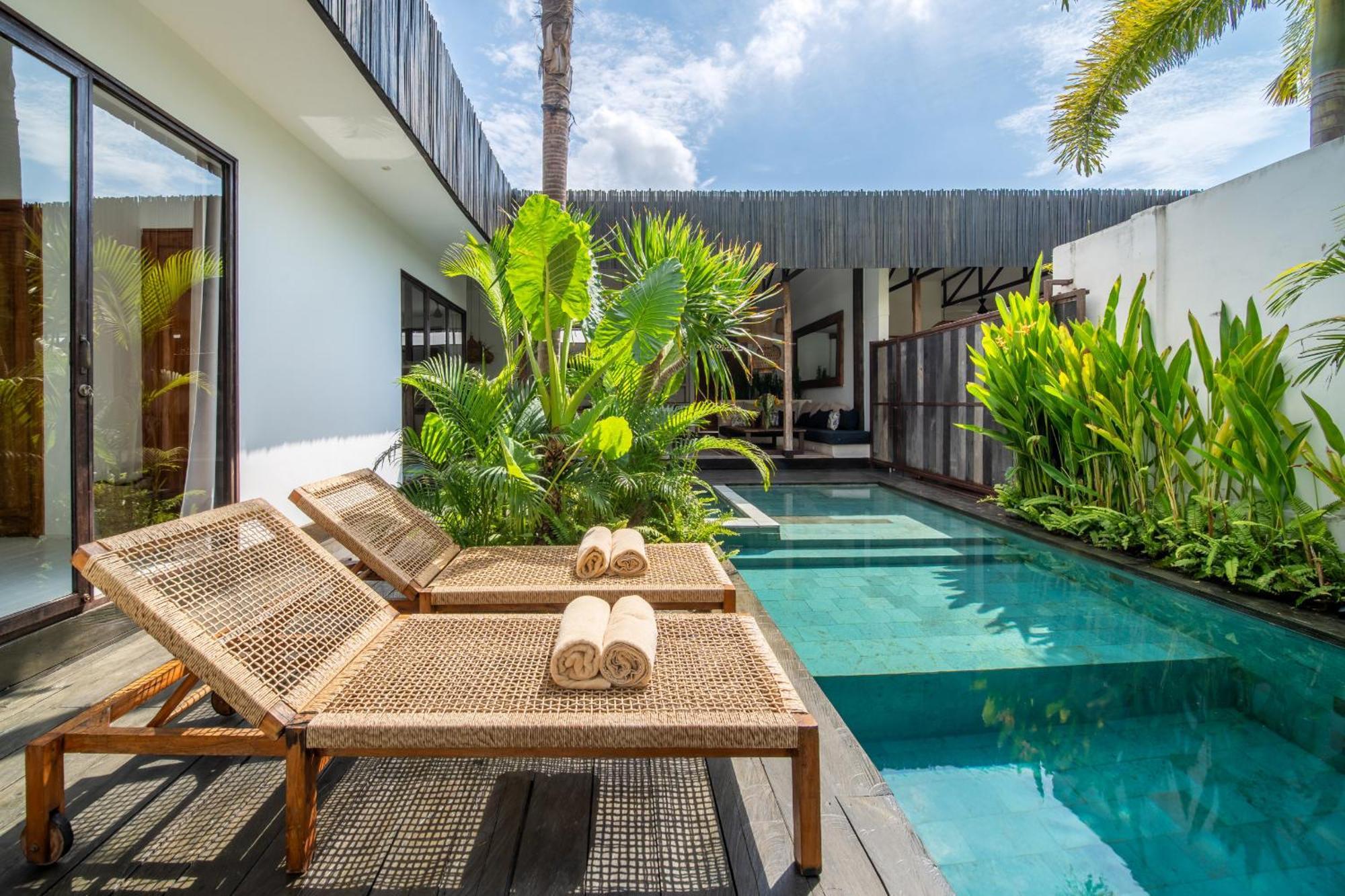 Villa Yogi Surf 3 Canggu Luaran gambar